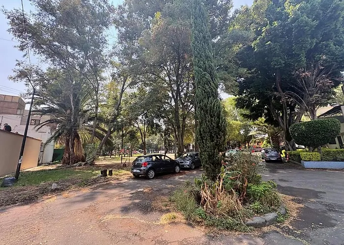 Comfortable 20 Minutes From Estadio Azteca * Mexico