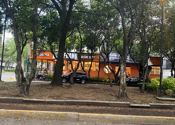 Comfortable 20 Minutes From Estadio Azteca Appartement