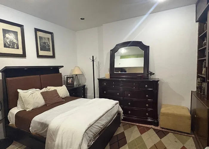 Comfortable 20 Minutes From Estadio Azteca